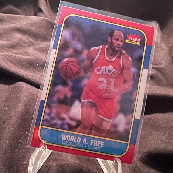 1996 Fleer Basketball - Picture 9 of 13